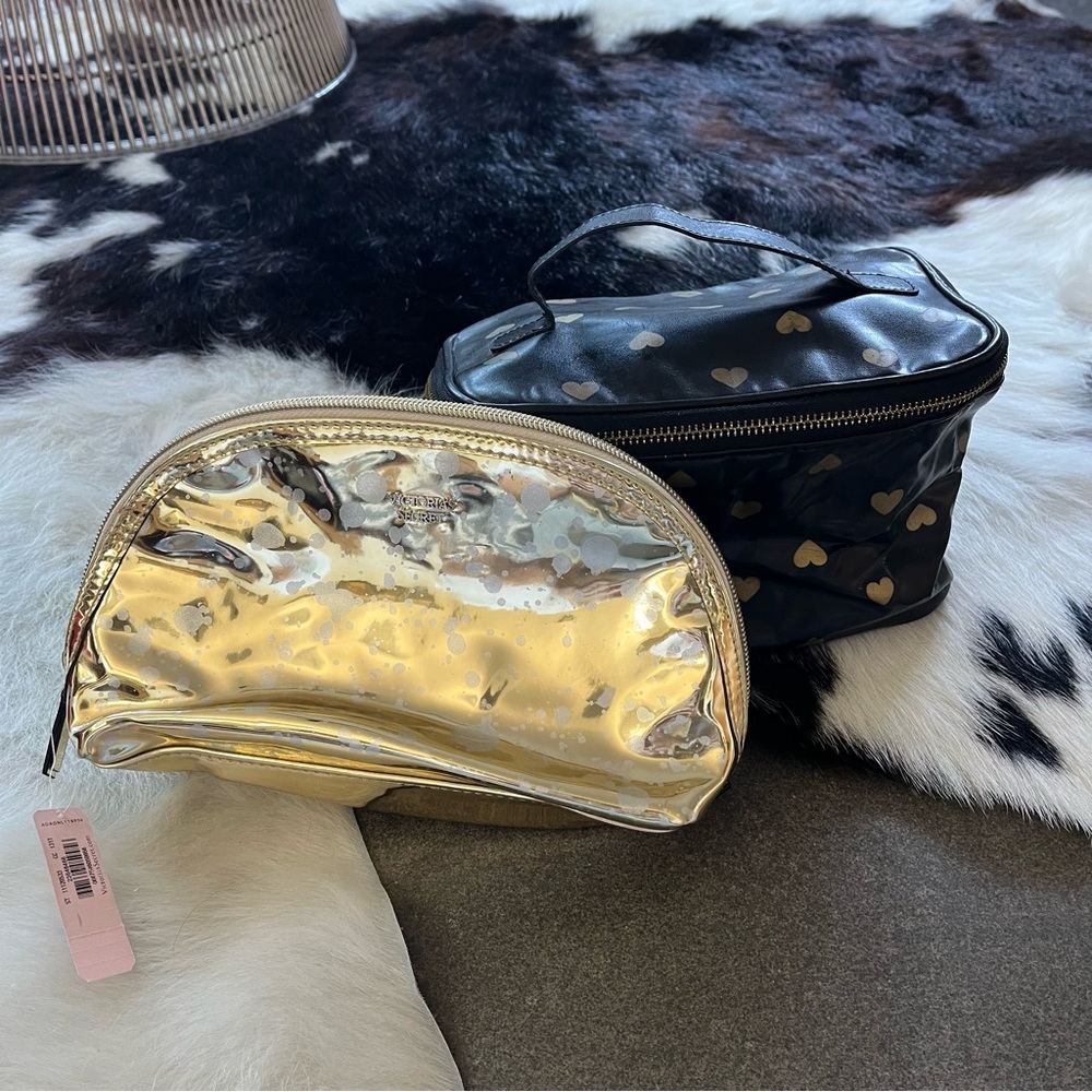 NWT 2 makeup bag case bundle.